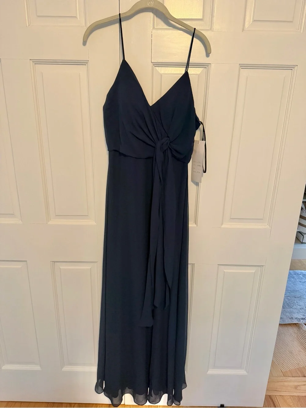 LEVKOFF Navy Chiffon Maxi Formal Dress Size 8 Bridesmaid Twist Front‎ Gown